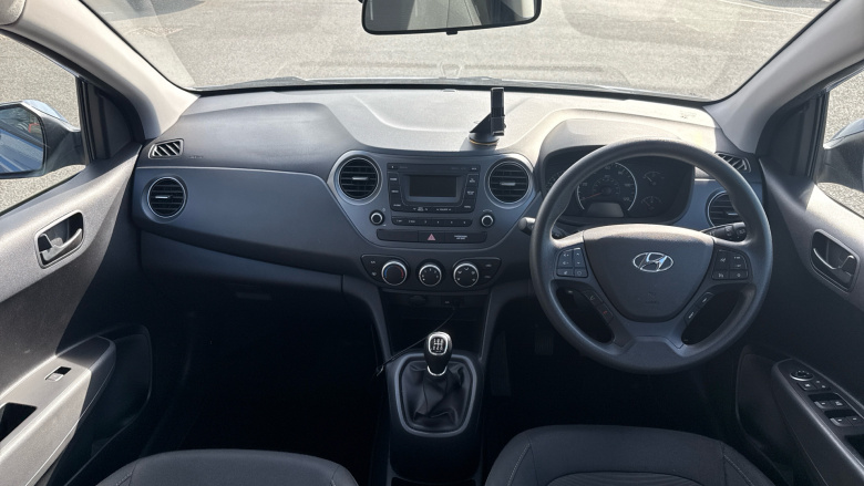Hyundai i10 1.0 SE 5dr Petrol Hatchback
